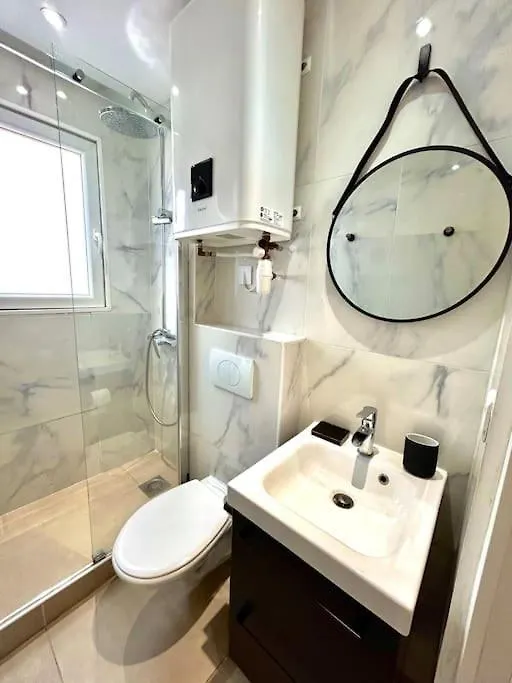 Studio Cosy Proche Plage, Parking Gratuit Juan-les-Pins Apartment